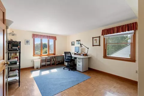 Bedroom - 114 Conant St, Beverly, MA 01915 photo 4 of 4