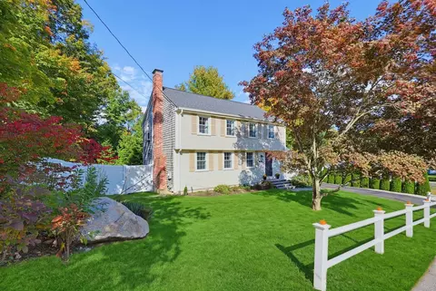 15 Calvin Rd, North Attleboro, MA 02760
