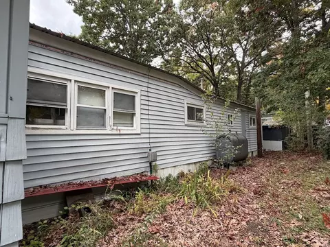 45 Puffin Dr, Chicopee, MA 01020 photo 3