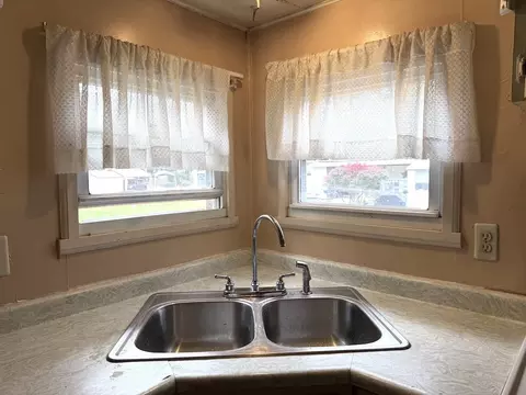 45 Puffin Dr, Chicopee, MA 01020 photo 17