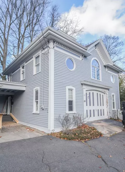 27 S Elm # A, Haverhill, MA 01835