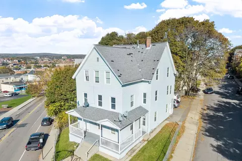 Exterior - 17 Winthrop St, Worcester, MA 01604 photo 7 of 7