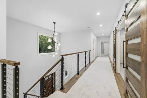 Entry Way - 80 Locust Ln, Needham, MA 02492 photo 5 of 7