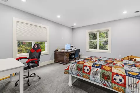 Bedroom - 80 Locust Ln, Needham, MA 02492 photo 1 of 5