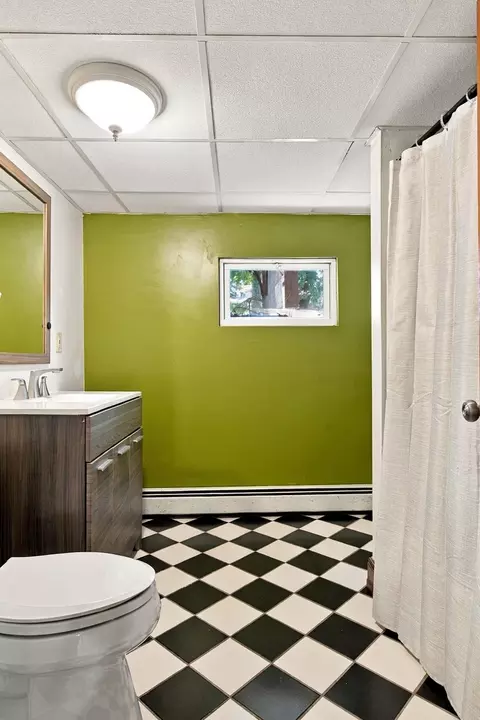 Bath - 29 Reservoir St, Fall River, MA 02723 photo 3 of 4