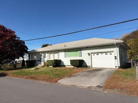 79 William St, Lawrence, MA 01841