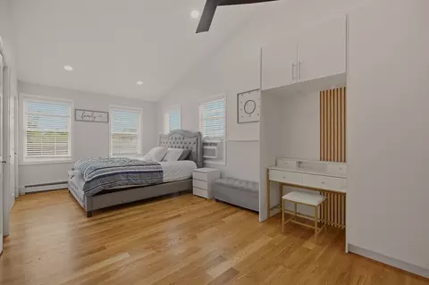 Bedroom - 724 Woodman St, Fall River, MA 02724 photo 1 of 5