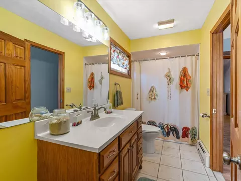 Bath - 7 Galavotti Ave, Wareham, MA 02571 photo 1 of 1