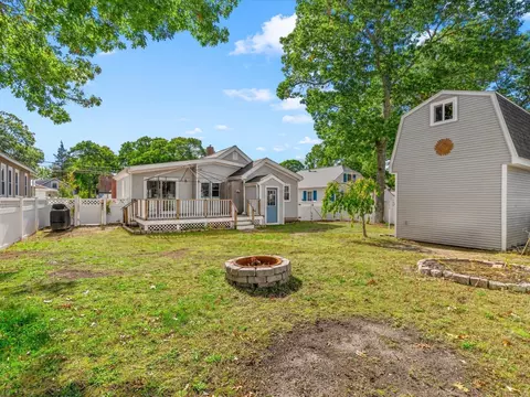 Exterior - 7 Galavotti Ave, Wareham, MA 02571 photo 5 of 5