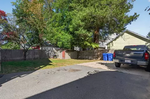 Exterior - 101-103 Draper St, Springfield, MA 01108 photo 5 of 5