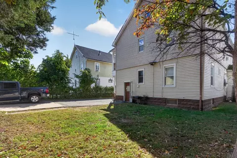 Exterior - 101-103 Draper St, Springfield, MA 01108 photo 4 of 5