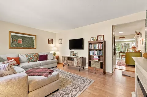 Living - 5 Maxine Cir, Easthampton, MA 01027 photo 1 of 2