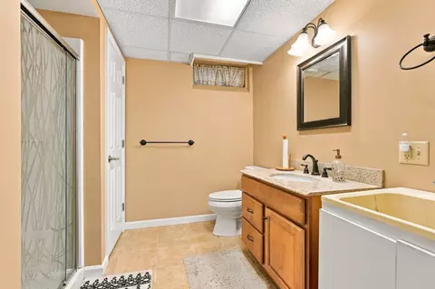 Bath - 5 Maxine Cir, Easthampton, MA 01027 photo 2 of 2