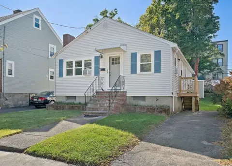 28 Auriga St, Boston, MA 02122