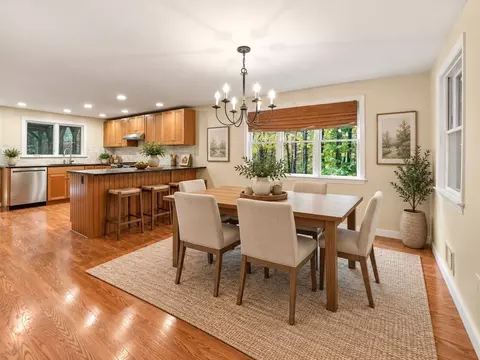 Dining - 149 S Acton, Stow, MA 01775 photo 1 of 2