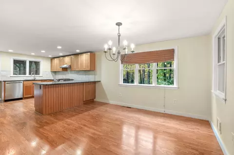 Dining - 149 S Acton, Stow, MA 01775 photo 2 of 2