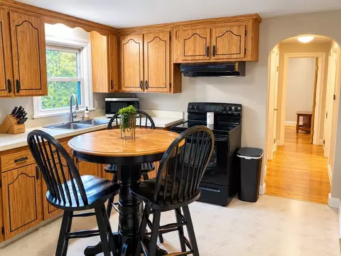 Kitchen - 622 Winter St, Walpole, MA 02081 photo 2 of 2