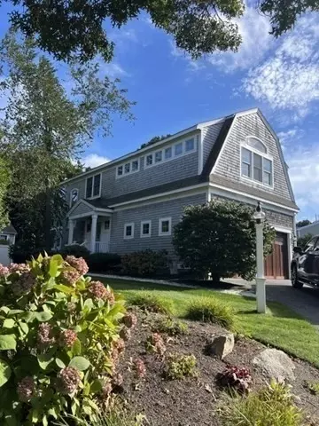 354 Wild Harbor Rd, Falmouth, MA 02556