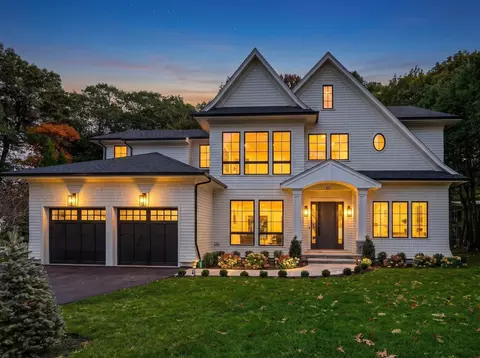 67 Meadowbrook Rd, Newton, MA 02459