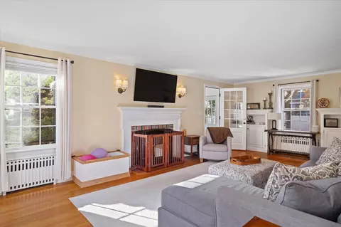 Living - 57 Forest St, Worcester, MA 01609 photo 1 of 3