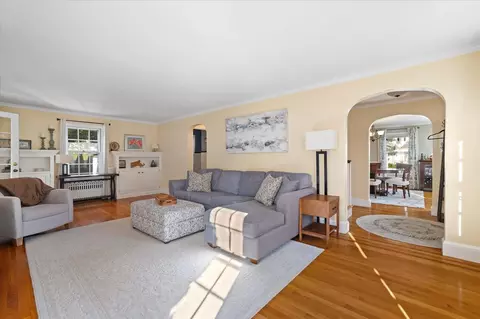 Living - 57 Forest St, Worcester, MA 01609 photo 2 of 3