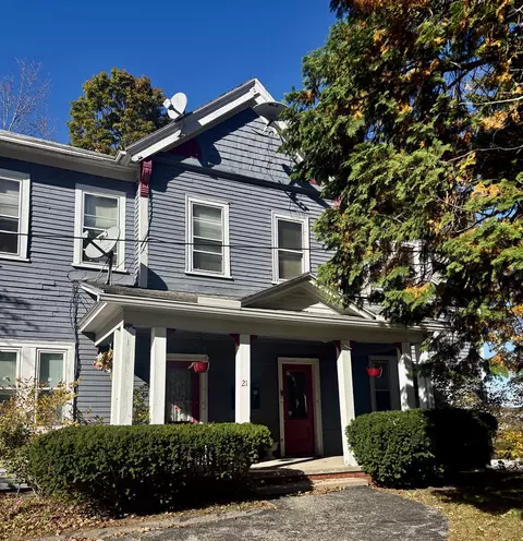 21 Bellevue St #3, Lawrence, MA 01841