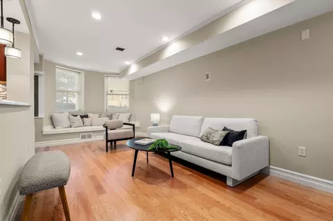 Living - 116 Pleasant St #B, Brookline, MA 02446 photo 3 of 3