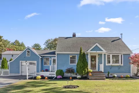 36 Oakdale Rd, Wilmington, MA 01887
