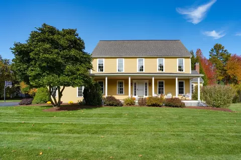 6 Beaver Brook Dr, Holliston, MA 01746