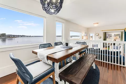 Dining - 698 Washington St, Gloucester, MA 01930 photo 3 of 3