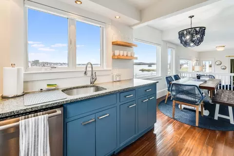 Kitchen - 698 Washington St, Gloucester, MA 01930 photo 1 of 2