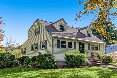 Exterior - 178 Central Ave, Dedham, MA 02026 photo 2 of 14