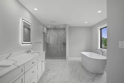 Bath - 18 Avon Cir, Needham, MA 02494 photo 1 of 1