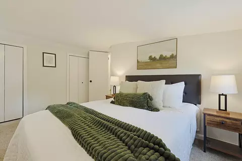 Bedroom - 19 Brookhaven Rd, Worcester, MA 01606 photo 6 of 12