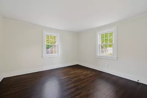Bedroom - 19 Brookhaven Rd, Worcester, MA 01606 photo 3 of 12
