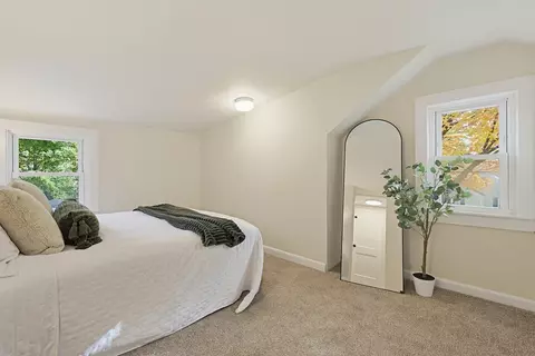 Bedroom - 19 Brookhaven Rd, Worcester, MA 01606 photo 8 of 12