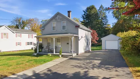 Exterior - 82 Ryan Rd, Northampton, MA 01062 photo 2 of 7