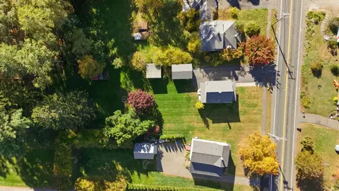 View/Area - 82 Ryan Rd, Northampton, MA 01062 photo 2 of 8