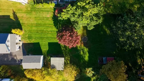 View/Area - 82 Ryan Rd, Northampton, MA 01062 photo 6 of 8