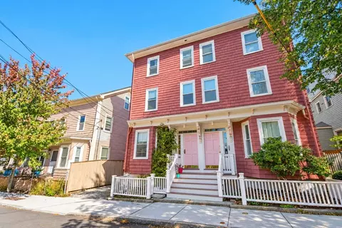 247 Chestnut St #2, Cambridge, MA 02139