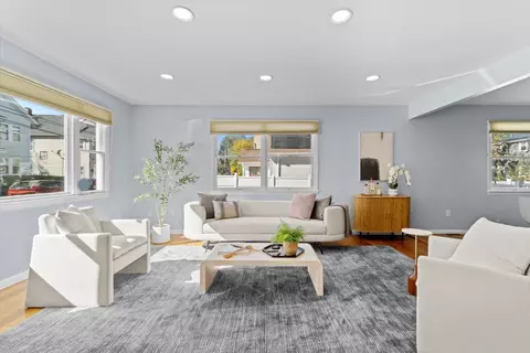 40 Granfield Ave #40, Roslindale, MA 02131