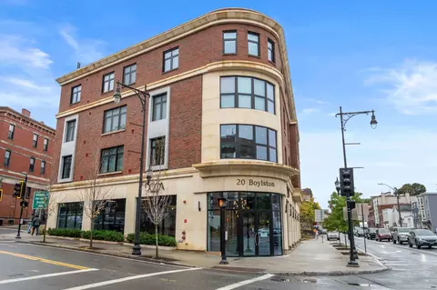 Exterior - 69 Walnut St #7, Brookline, MA 02445 photo 4 of 4