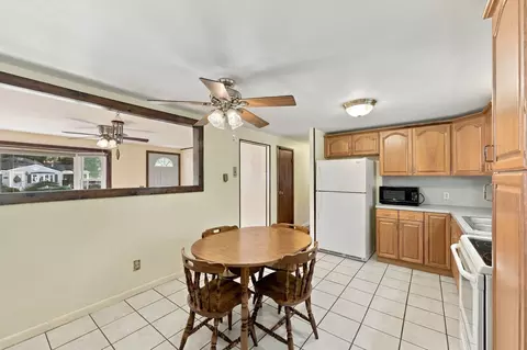 Kitchen - 286 Peekskill Ave, Springfield, MA 01129 photo 4 of 4