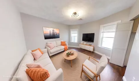 26 Elder St #2A, Boston, MA 02125