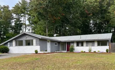 5 Judith Rd, Chelmsford, MA 01824