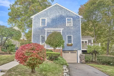 Exterior - 9 Sutherland Rd, Lexington, MA 02421 photo 3 of 10