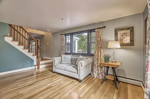 Living - 9 Sutherland Rd, Lexington, MA 02421 photo 1 of 2
