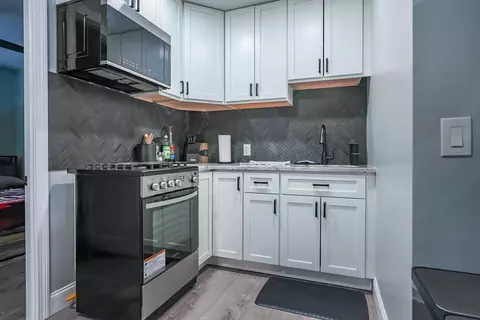 Kitchen - 463 Montaup St, Fall River, MA 02724 photo 4 of 7