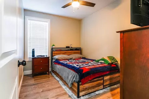 Bedroom - 463 Montaup St, Fall River, MA 02724 photo 4 of 9