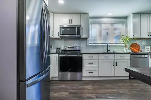 Kitchen - 463 Montaup St, Fall River, MA 02724 photo 2 of 7